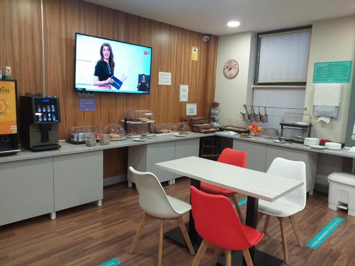 Hotel Alda Cardena Burgo Екстериор снимка