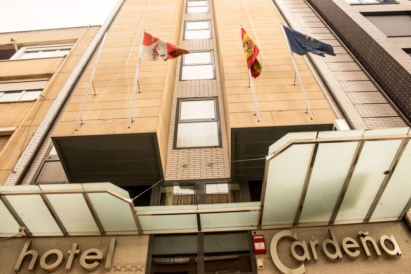 Hotel Alda Cardena Burgo Екстериор снимка