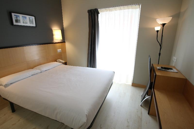 Hotel Alda Cardena Burgo Екстериор снимка